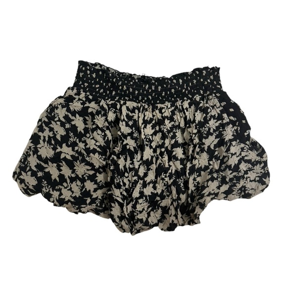Free People Shorts Bloomers Floral Bubble Hem Boho Festival Balloon Size Small - Picture 4 of 8